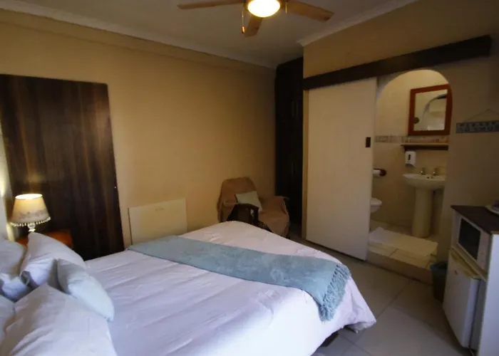 Bluewater Guesthouse